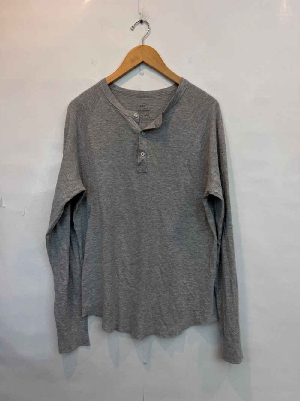 SKU Save Khaki United Men's Long Sleeve Gray Double Knit Henley Shirt Size Large